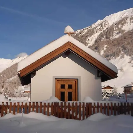 In - Tirol 717 Apartman *